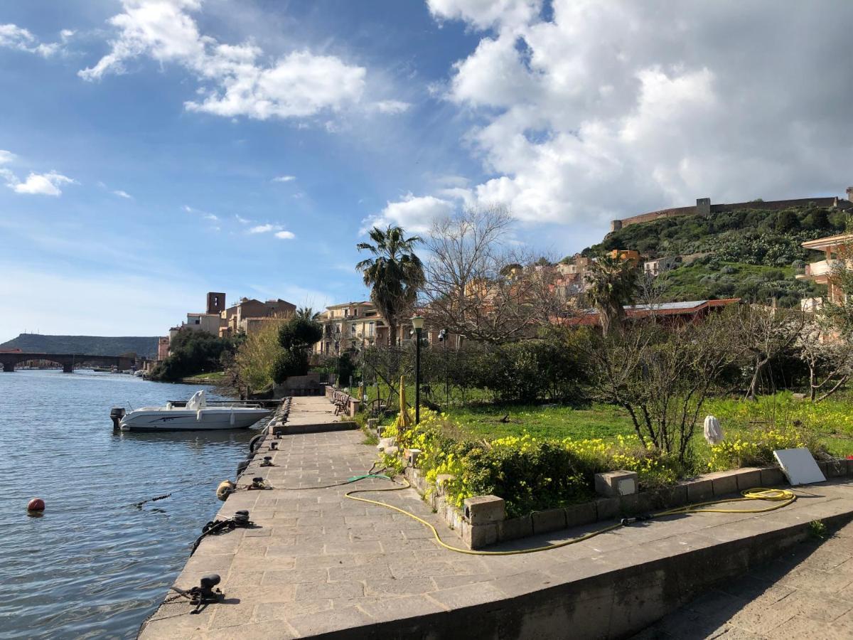 Sardinian Gallery Temo Боса Экстерьер фото